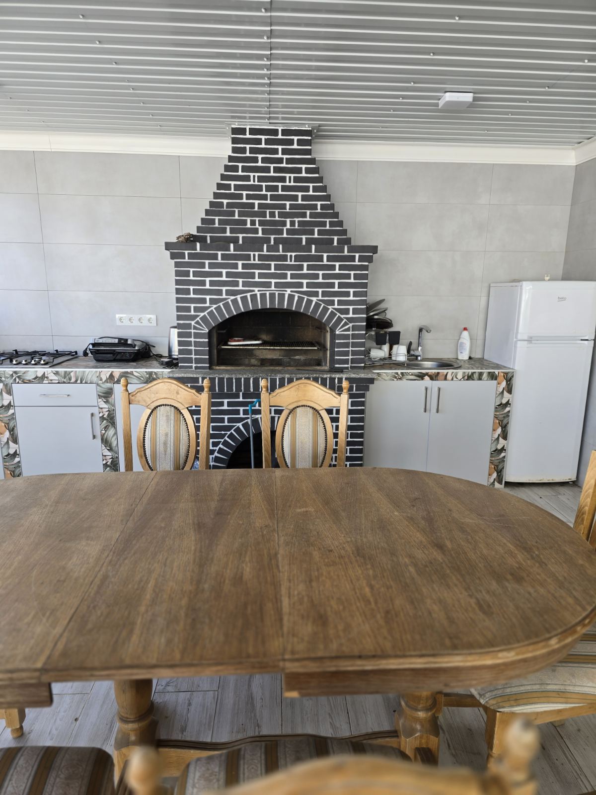 Terasă (până la 12 persoane)